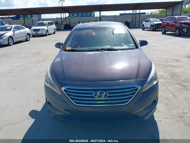 Hyundai SONATA SE 2016 5NPE24AF2GH372737 Image 13