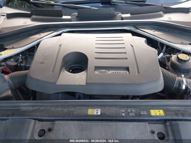 SALKP9FU6NA002994 Land Rover New Range Rover P400 Se