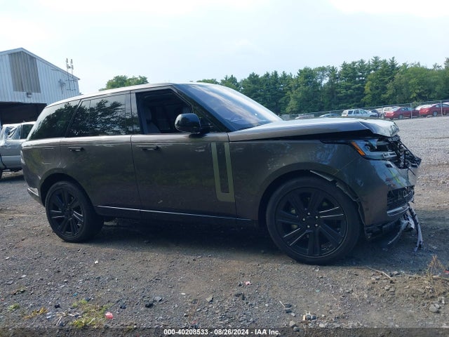 SALKP9FU6NA002994 Land Rover New Range Rover P400 Se