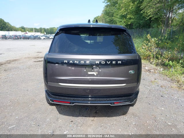 SALKP9FU6NA002994 Land Rover New Range Rover P400 Se
