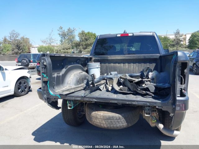1C6RREBG7NN273765 RAM 1500 Big Horn Quad Cab 4x2 6'4 Box