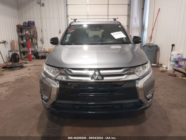 JA4AZ3A38JZ024283 Mitsubishi Outlander Le