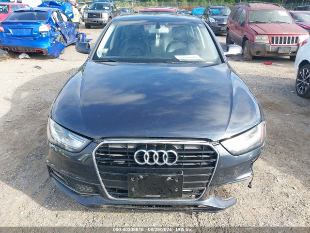 WAUBFAFL8GN008887 Audi A4 2.0t Premium