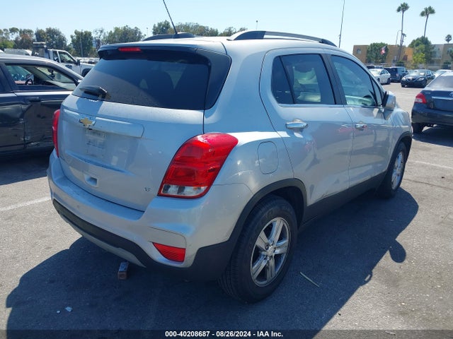 Chevrolet Trax Lt 2019 3GNCJLSB6KL388181 Image 4