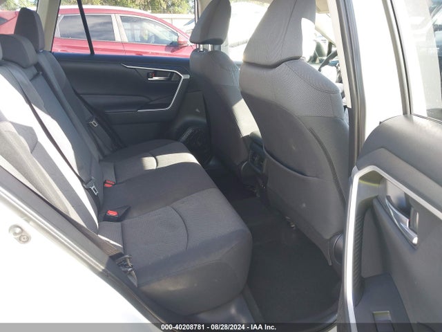 Toyota Rav4 Xle 2019 JTMW1RFV0KD510424 Image 8