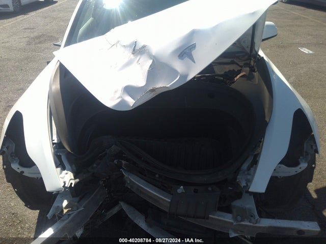 2022 TESLA MODEL 3 5YJ3E1EA2NF125404 Photo 9