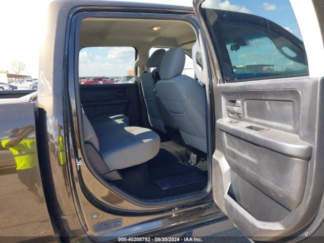 3C6UR4CL2EG120008 RAM 2500 Tradesman