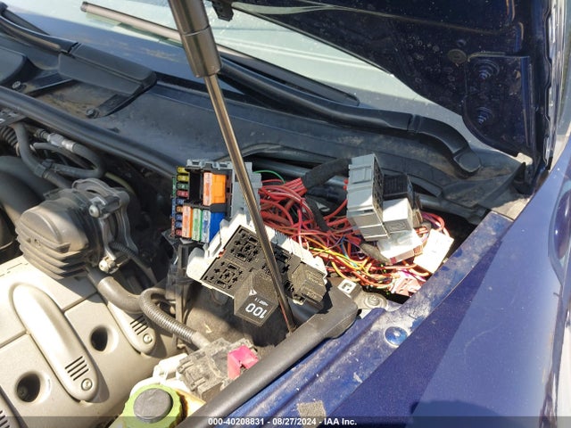 2004 PORSCHE CAYENNE WP1AC29P64LA93567 Photo 5