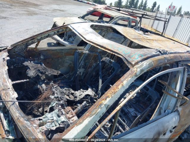7MUBAABGXPV077607 Toyota Corolla Cross Le
