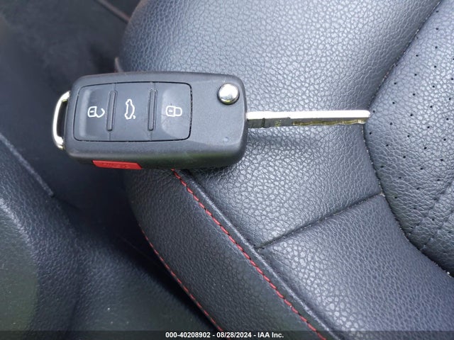 3VW4T7AJ7HM295550 Volkswagen JETTA GLI