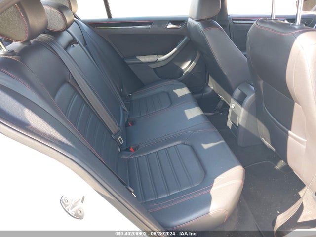 3VW4T7AJ7HM295550 Volkswagen JETTA GLI