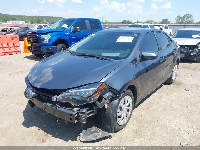 Toyota COROLLA LE 2017 5YFBURHE3HP737499 Image 2