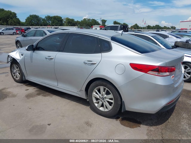 KIA Optima Lx 2017 5XXGT4L31HG134142 Image 3
