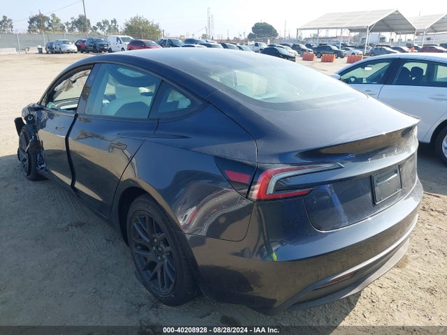 2024 TESLA MODEL 3 5YJ3E1EA6RF800547 Photo 2