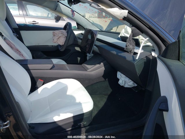 2024 TESLA MODEL 3 5YJ3E1EA6RF800547 Photo 4