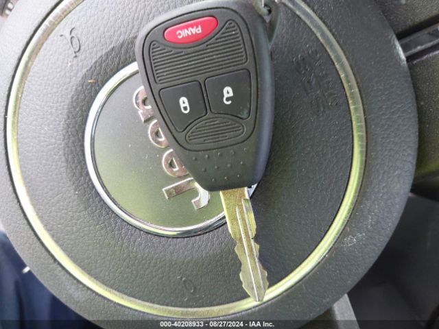 1C4NJPFA4GD659472 Jeep Patriot Latitude