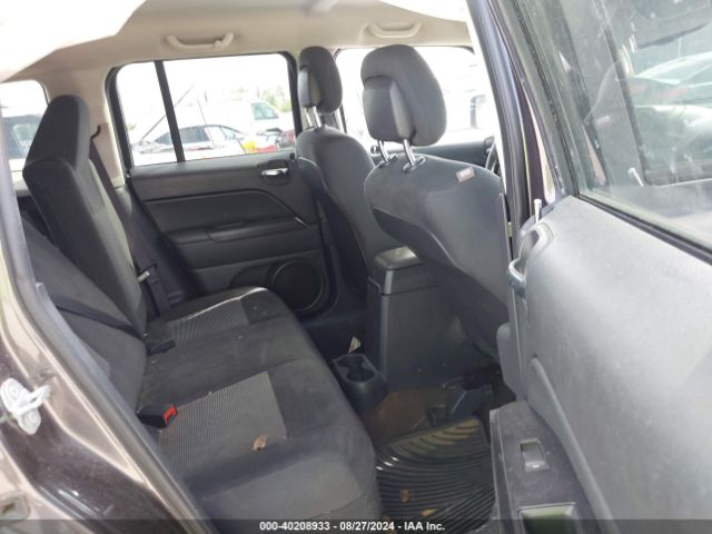 1C4NJPFA4GD659472 Jeep Patriot Latitude