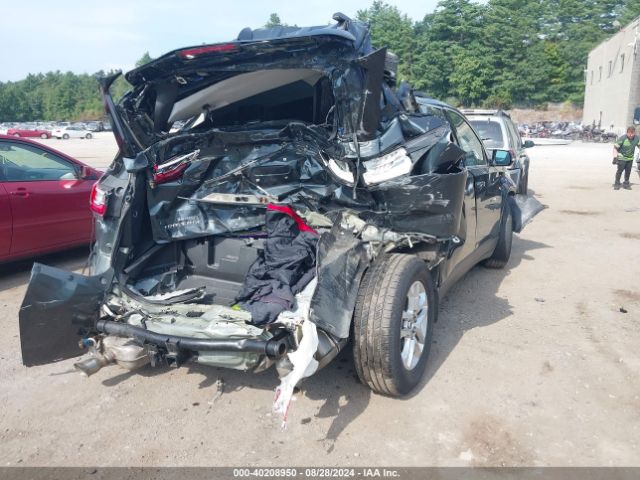 1GNEVGKW2LJ174529 Chevrolet Traverse Awd Lt Cloth