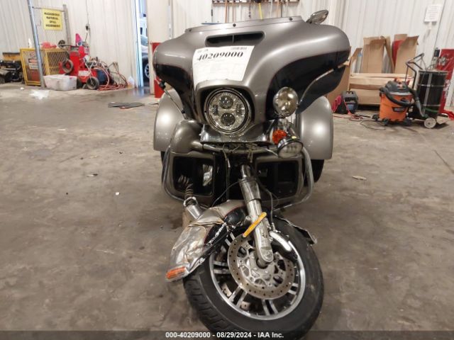 2016 HARLEY-DAVIDSON FLHTCUTG 1HD1MAL1XGB853571 Photo 4