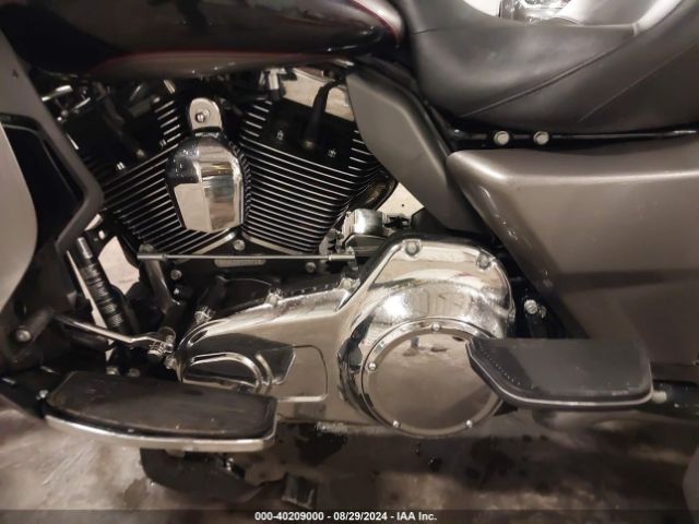 2016 HARLEY-DAVIDSON FLHTCUTG 1HD1MAL1XGB853571 Photo 8