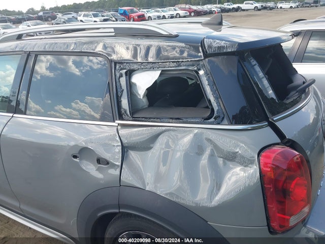WMZYS7C31J3E08795 Mini Countryman Cooper