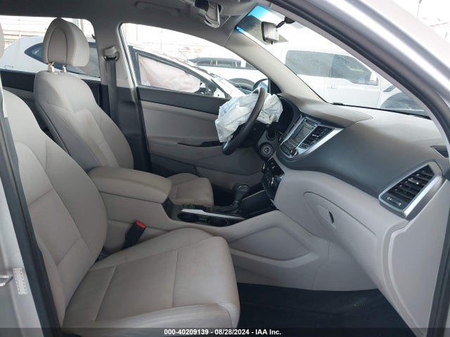 Hyundai TUCSON SE 2017 KM8J33A43HU508588 Image 5