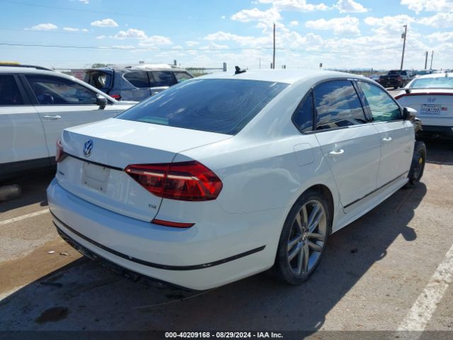 1VWDT7A35HC065511 Volkswagen Passat 1.8t R-line