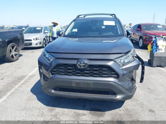 2T3C1RFV2KW053072 Toyota Rav4 Xle Premium
