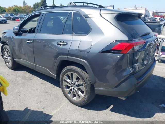 2T3C1RFV2KW053072 Toyota Rav4 Xle Premium