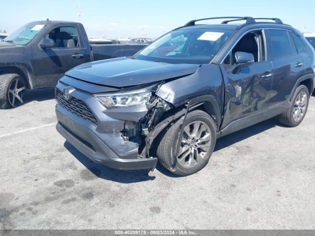 2T3C1RFV2KW053072 Toyota Rav4 Xle Premium
