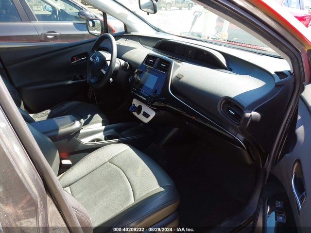 Toyota Prius Two 2016 JTDKBRFU2G3509551 Image 5