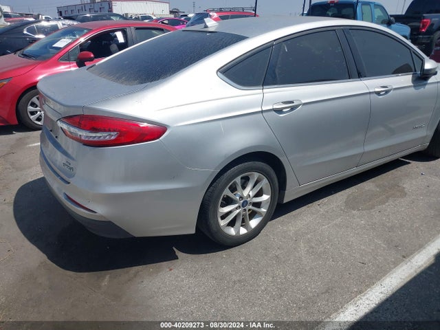 Ford Fusion Hybrid Se 2019 3FA6P0LU0KR143835 Image 4