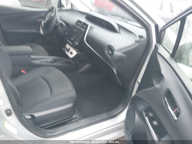 Toyota Prius Two 2016 JTDKBRFU3G3022486 Image 5