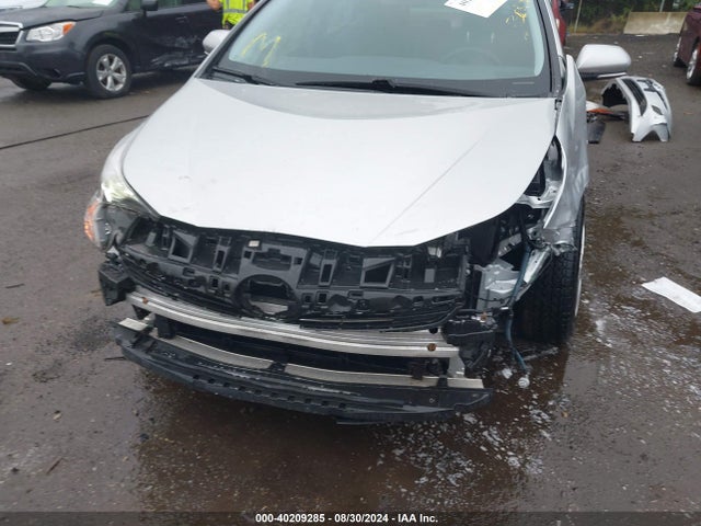 Toyota Prius Two 2016 JTDKBRFU3G3022486 Image 6