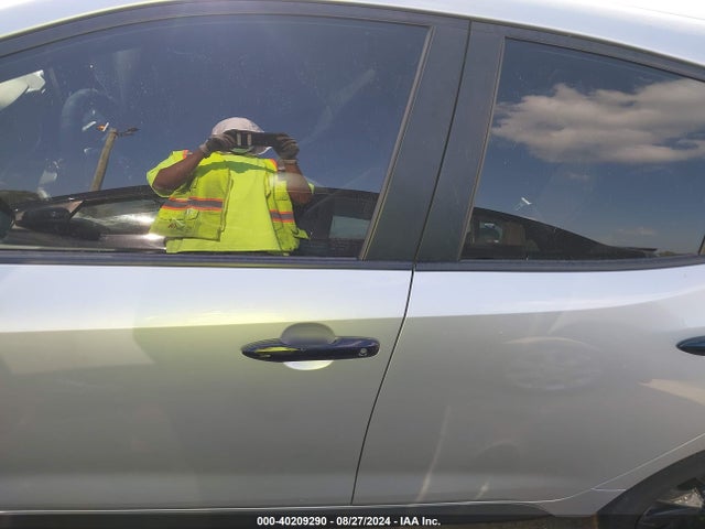 Toyota Corolla Se Nightshade Edition 2020 JTND4RBE8L3100641 Image 14