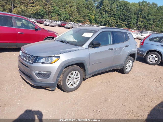 3C4NJCAB6JT500396 Jeep Compass Sport Fwd