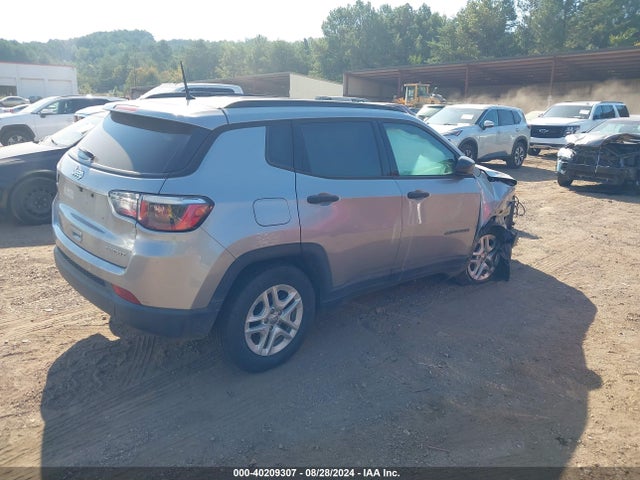 3C4NJCAB6JT500396 Jeep Compass Sport Fwd