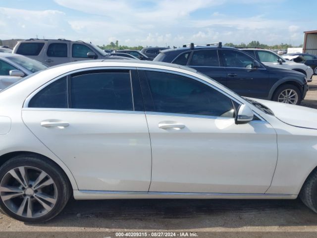 WDDWF4JB1HR246732 Mercedes-Benz C 300 Luxury/sport