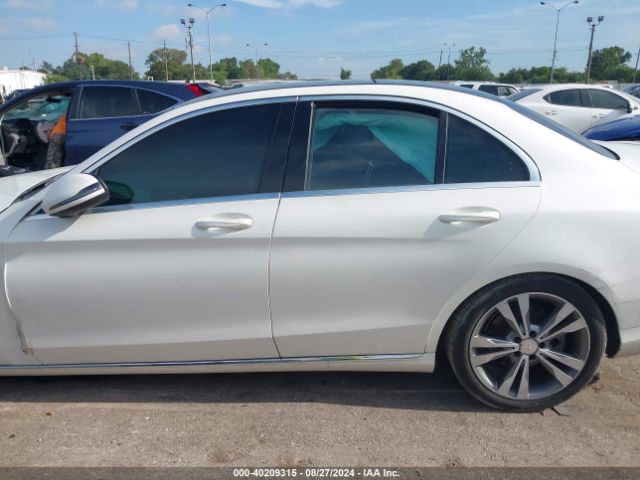 WDDWF4JB1HR246732 Mercedes-Benz C 300 Luxury/sport