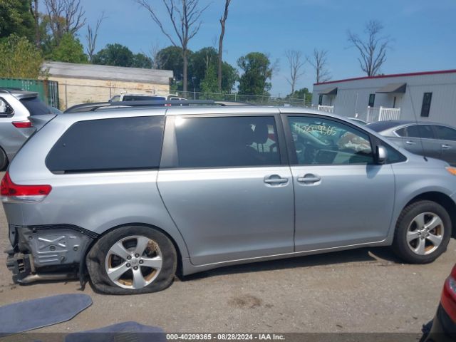 5TDKK3DC7ES497996 Toyota Sienna Le V6 8 Passenger