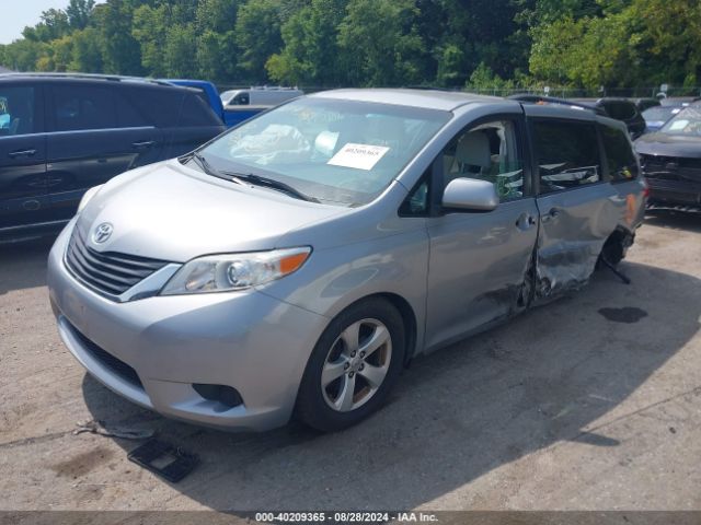 5TDKK3DC7ES497996 Toyota Sienna Le V6 8 Passenger