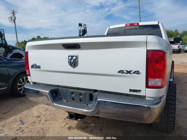 3C6UR5JL5JG328743 RAM 2500 Big Horn  4x4 8' Box