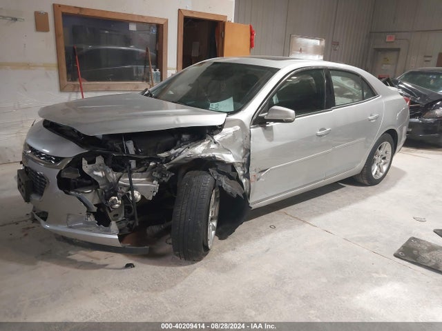 Chevrolet MALIBU 1LT 2015 1G11C5SL5FU151572 Image 2