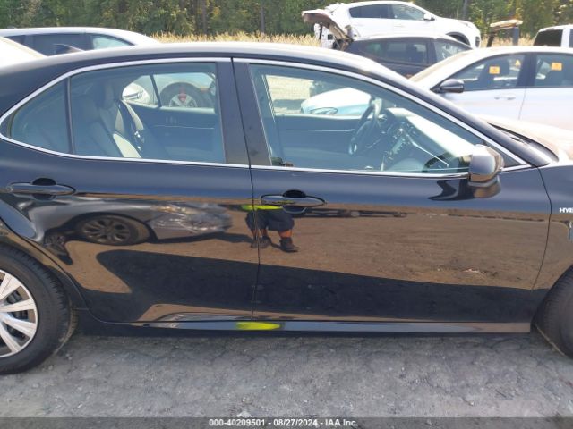 4T1B31HK7KU007725 Toyota Camry Hybrid Le