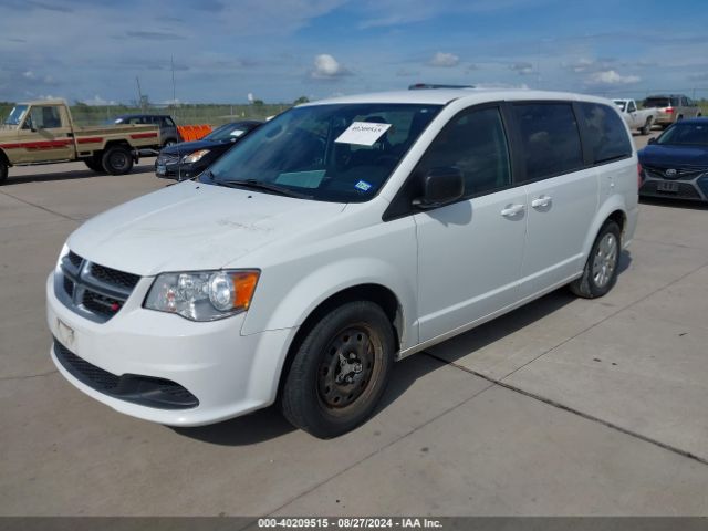 2C4RDGBG2JR180975 Dodge Grand Caravan Se