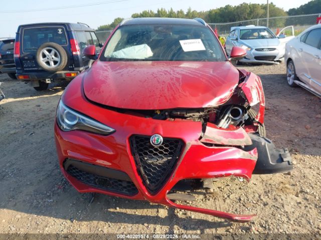 ZASFAKBN6J7B81505 Alfa Romeo STELVIO TI