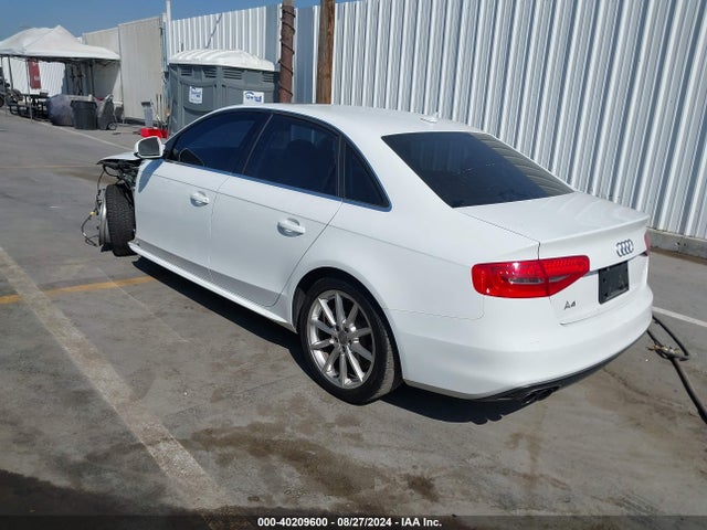 Audi A4 2.0t Premium 2015 WAUAFAFL1FN009941 Image 3