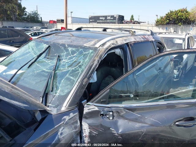 Toyota Highlander Xle 2022 5TDHZRAH4NS125007 Image 6
