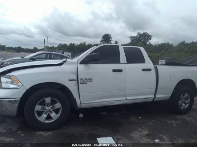 1C6RR7FT1KS710997 RAM 1500 Classic Tradesman Quad Cab 4x4 6'4 Box