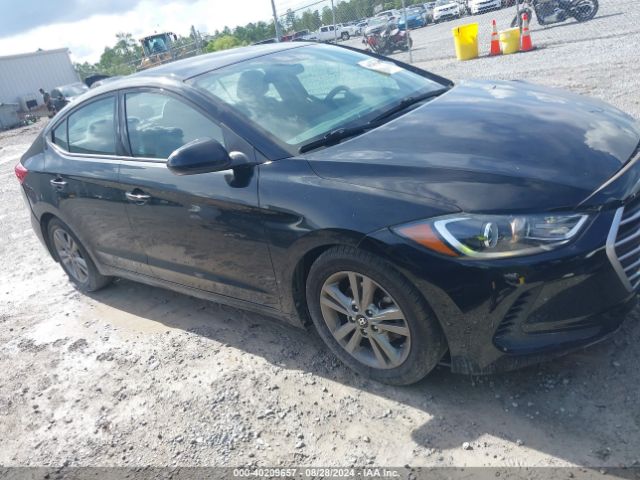 5NPD84LF8JH352653 Hyundai ELANTRA SEL